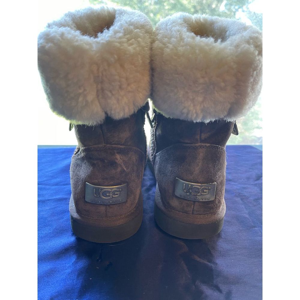 Women’s UGG boots size 7 - Picture 6 of 7